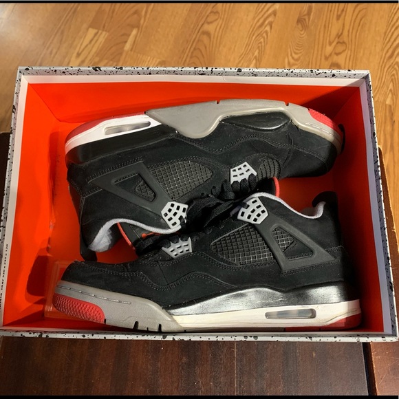 Air Jordan 4 Retro Bred - Picture 3 of 3